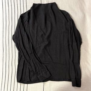 Uniqlo funnel neck top